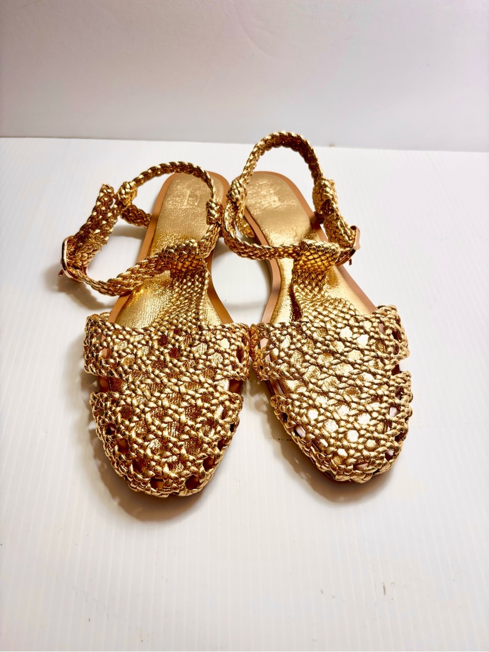 ZARA CUTE GOLD SHOES.